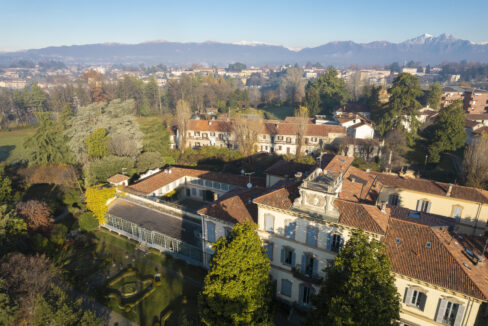 Esterno_8